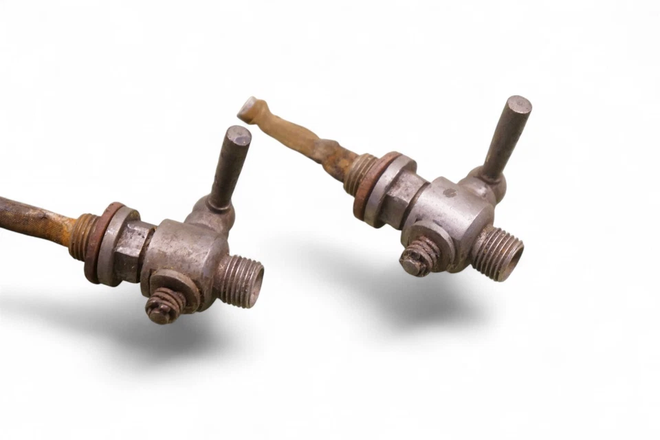 Tanque de gasolina Petcocks Triumph 500 650 750 Norton BSA Bonneville *RG23 Foto 4 de 4