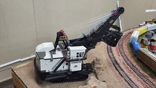 P&H 4100XPB Mining Rope Shovel - HO 1:87 Scale Diecast Model