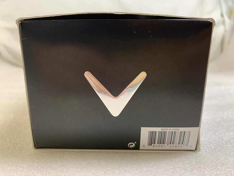 NUEVO ESTUCHE PARA GAFAS DE SOL CALLAWAY FT Tunes con altavoz de música portátil incorporado $99 Foto 4 de 4