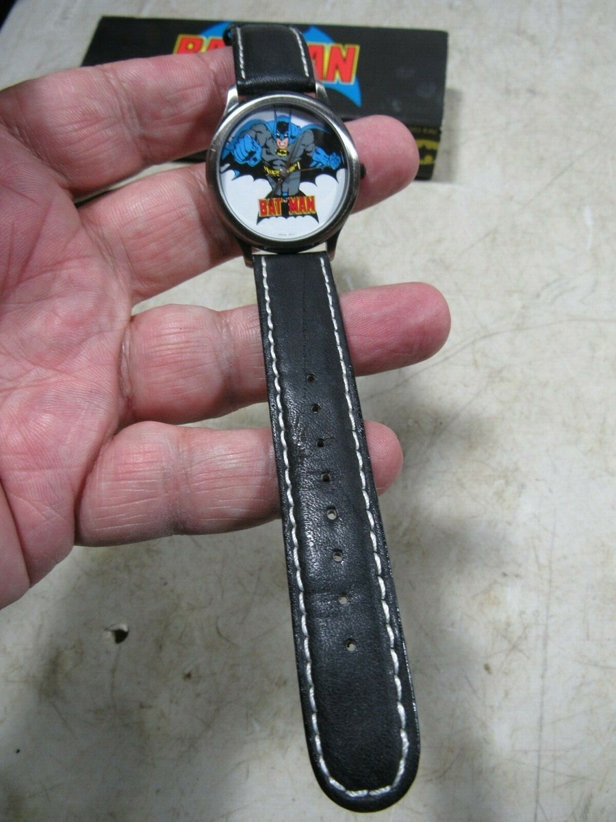 Vintage 1989 Fossil DC Comics Batman Watch Black Leather Band NOS