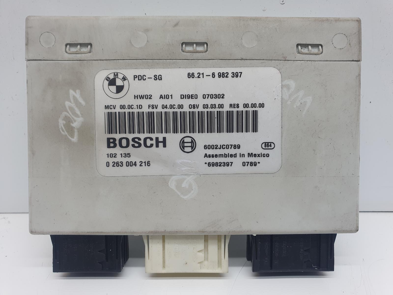 2007 BMW 1 Series E81 Bosch Parking Distance Control Module Unit 