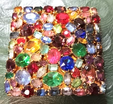 Vtg Elgin American Compact w/Colored Rhinestones - Orig. Pamphlet