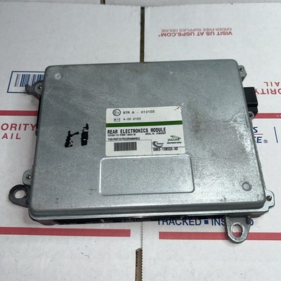 2004-2009 JAGUAR VANDEN PLAS 5W93-13B524-AD REAR BODY CONTROL MODULE BCM OEM 