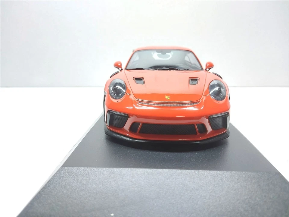 Porsche 911 (991.2) GT3 RS Arancione del 2019 - 1/18 Minichamps Limited 300 pcs - Immagine 2 di 4