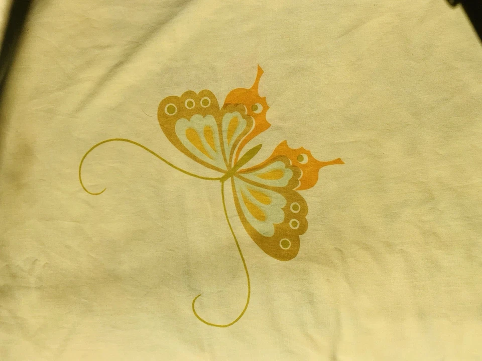 5 fundas de almohada de colección Martex Hanae Mori años 70 amarillas firmadas mariposa estándar Foto 2 de 4