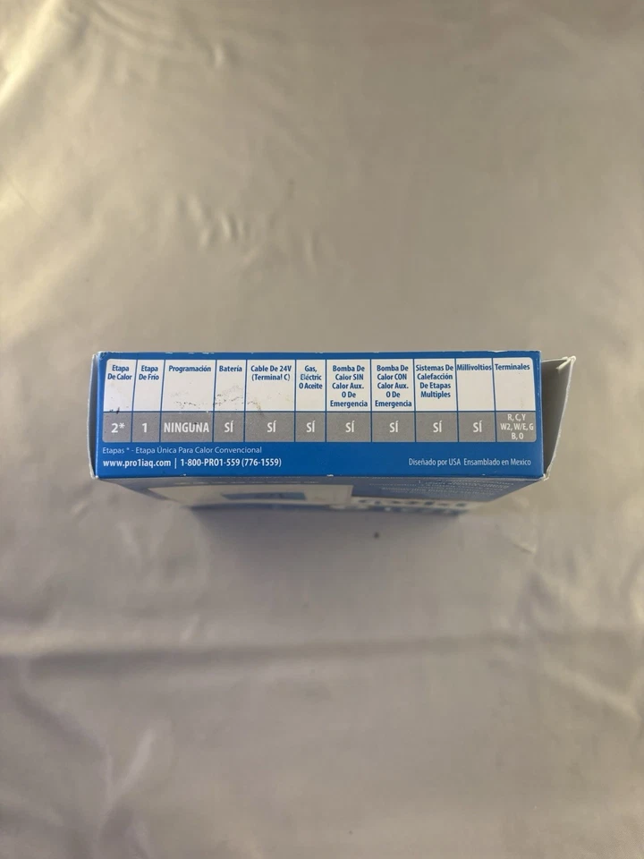 PRO1 T721 Digital Non-Programmable Thermostat, 2 Heat - 1 Cool Heat Pump. - Image 3 of 4