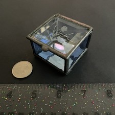 Vtg Gorgeous Leaded Brass Trinket Box- Stained Glass Etched Floral Mirrored Blue