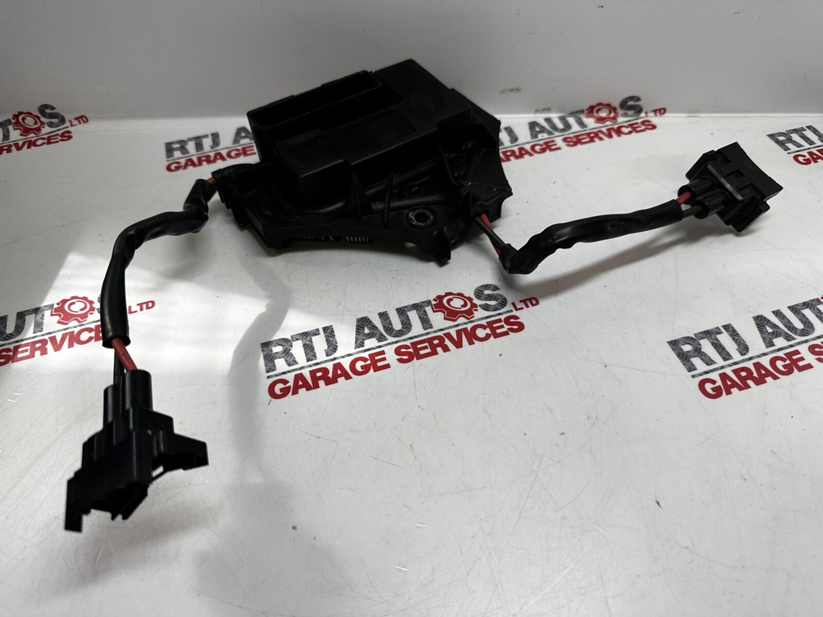 Saab 9-3 Twin Cooling Fan Motor Relay 24418357 24418358 (Z19DTH 