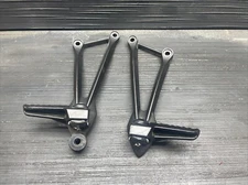 2019 Kawasaki Ninja ZX6R rear passenger foot pegs and brackets OEM #11724