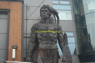 Photo 12x8 View of the African Crusader statue in Camden Lock Market Camde c2016