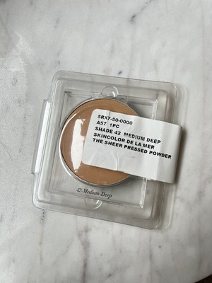La Mer The Sheer Pressed Powder Medium Deep 42. Brand new!