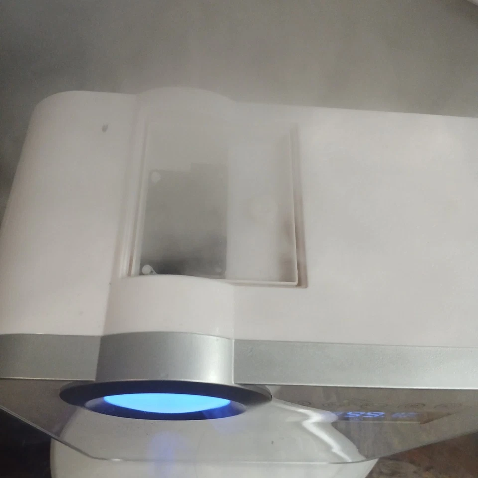 PureGuardian H7550 90-Hour Elite Ultrasonic Warm and Cool Mist Humidifier - Image 2 of 4