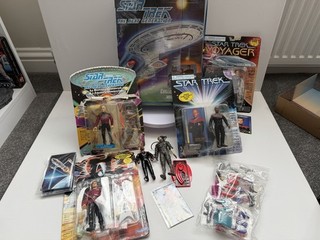 Playmates Vintage Star Trek Konvolut Figuren Zubehör Figurenkoffer gebraucht