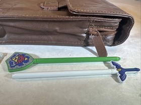 Zelda A Link Between Worlds 3DS XL CONSOLE AND BOX BUNDLE ADULT OWNED