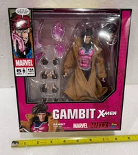 MEDICOM TOY MAFEX No.131 X-MEN Gambit COMIC Ver. Action Figure Height 6.3 inch