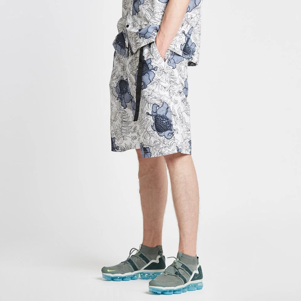 Nikelab NRG Floral Shorts Sz XL 923814-100 - Image 2 of 4