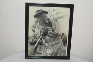 Vintage 1982 TOM JENNINGS HOF Autographed Photo in FRAME Hunting Archery Bow