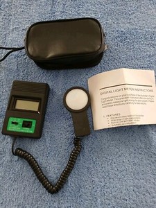Hydrofarm Digital Foot Candle Meter Greenhouse Plants Light Meter