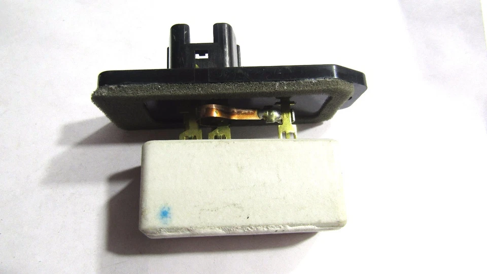 Резистор двигателя вентилятора ОВКВ STANDARD RU84 - Изображение 2 из 4