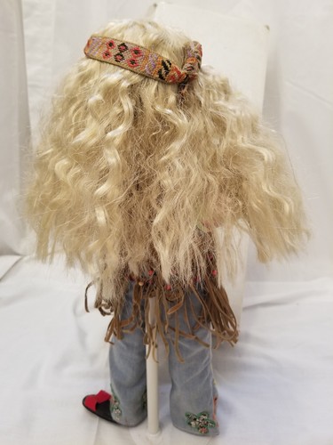 Vintage Hippie HARMONY Nancy Leslie Danbury Mint Doll in Box w/ Papers - Picture 8 of 8