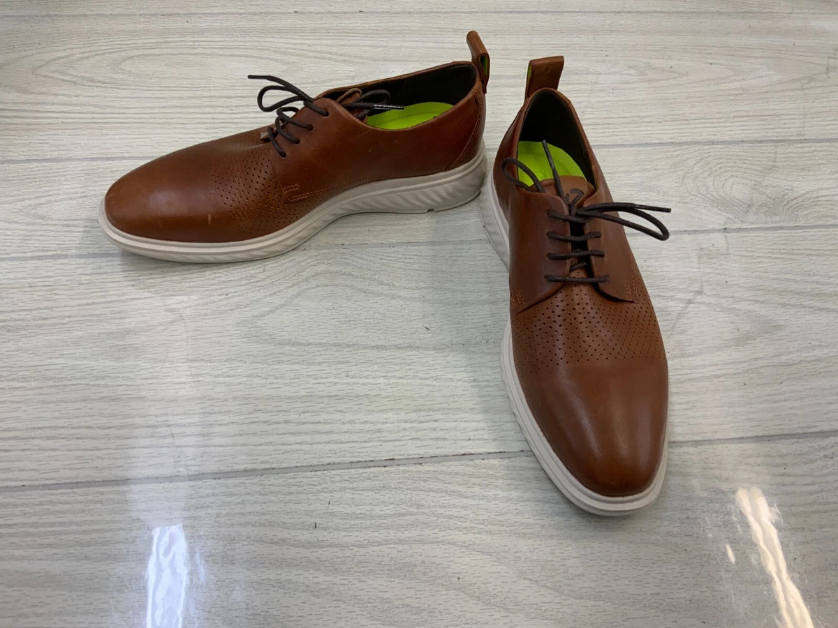 Ecco shoes top oxford street
