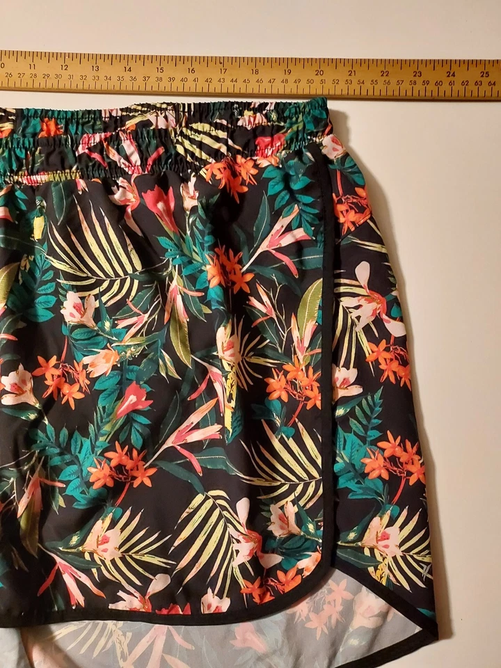 Lote de 5 shorts masculinos camuflados masculinos XXL caminhões de natação Old Navy Active Go-dry - Imagem 2 de 4