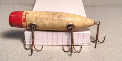 Vintage 4" Long Wood Fishing Lure - Plug ~ 3 Treble Hooks. FL-2 | eBay Vintage 4" Long Wood Fishing Lure - Plug ~ 3 Treble Hooks. FL-2 | eBay