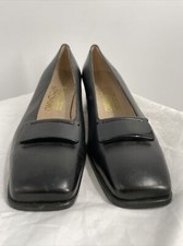 SALVATORE FERRAGAMO FLORENCE Square Black Leather Heel Pumps Size 9 width 2A