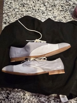 Pomme D'OR Grey And White Perforated Genuine Italian Leather Oxfords SZ 8.5