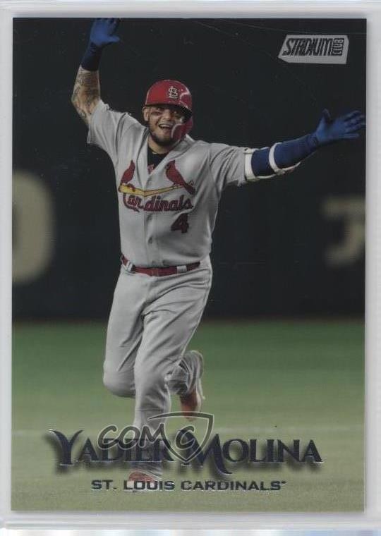 2019 Topps Stadium Club Photo Variation SP (Celebrating) Yadier Molina #227 0t2