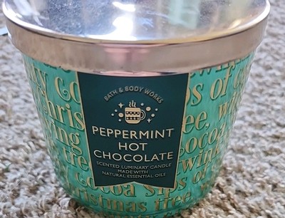 NEW Bath and Body Works Peppermint Hot Chocolate,  3 Wick Candle