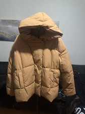 H M  s Women  s Oversized PADDED JACKET WITH A HOOD Camel Color Size 8