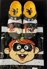 NEW Crocs McDonald's Hamburglar Classic Clog US SIZE  Mens size 11