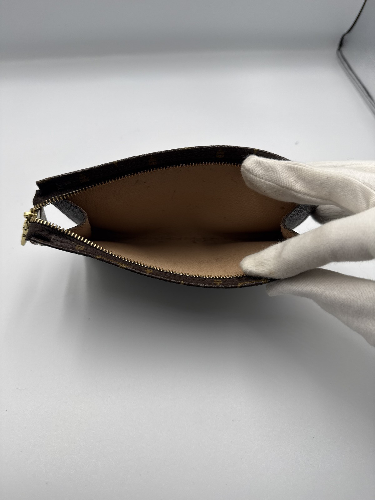 Louis Vuitton monogram toiletry pouch - # image 3