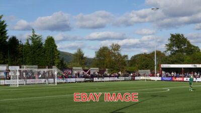FOTO FIFE KELTY HEARTS V SOLIHULL MOORS TUNNOCKâ��S CARAMEL WAFER SCOTTIS
