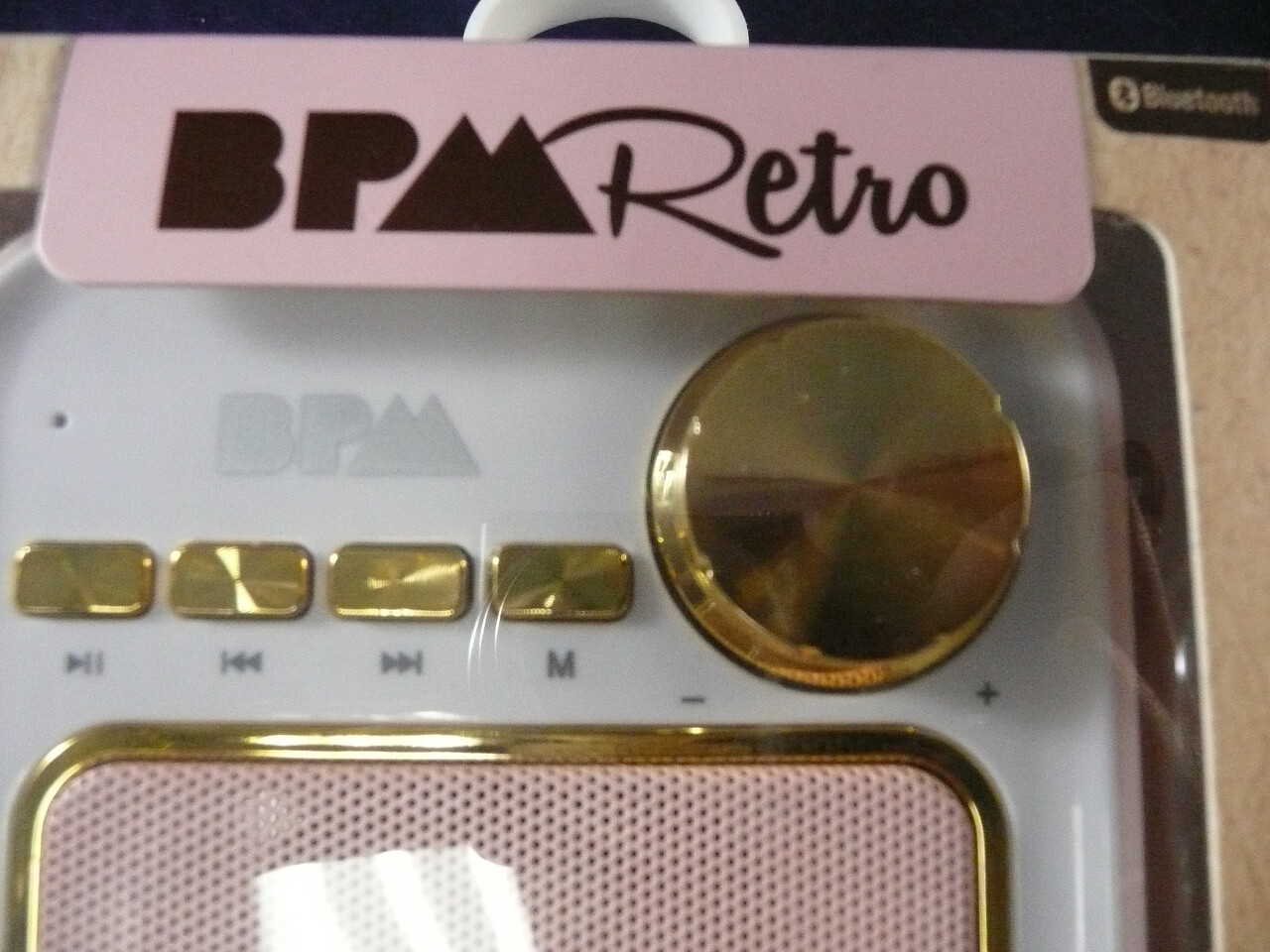 bpm retro speaker
