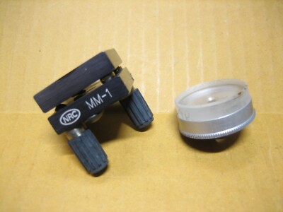 Newport NRC MM-1 Optical Stage w/ Glass Sample