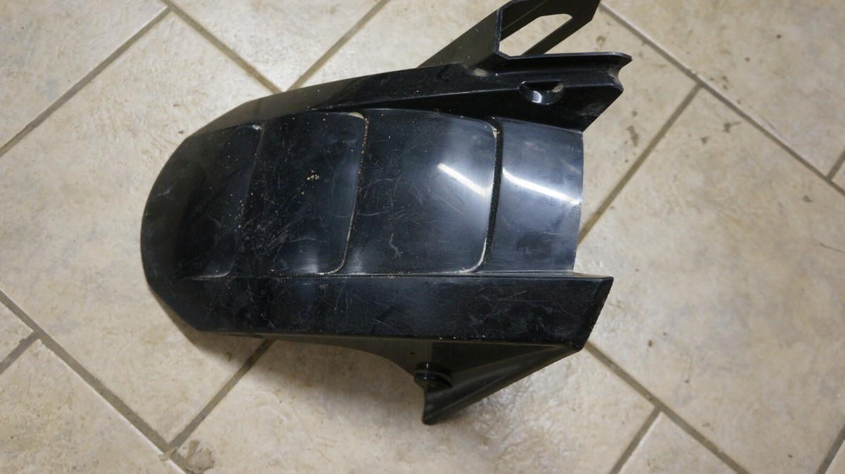 03-04 KAWASAKI NINJA ZX6 ZX 636 OEM REAR BACK WHEEL TIRE FENDER