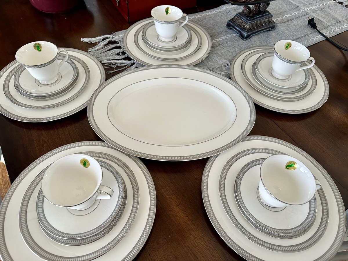 Waterford Carina Platinum China Place Setting to include (5) 5