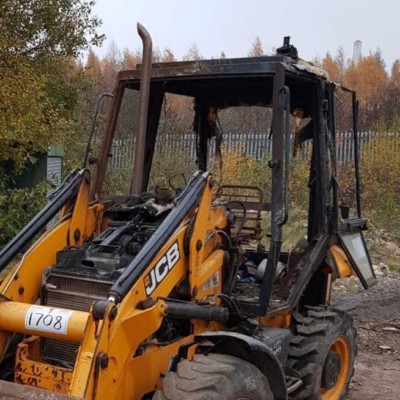 Jcb 2cx Airmaster Fire Damaged Cab Only Not the Whole Machine | eBay UK