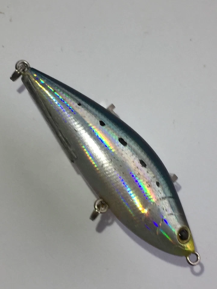 Tackle House Sinking Shad 70mm 13g Glide Bait Used Lures Fishing plastic - Image 4 of 4
