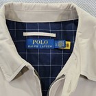 Foto 4 di 17