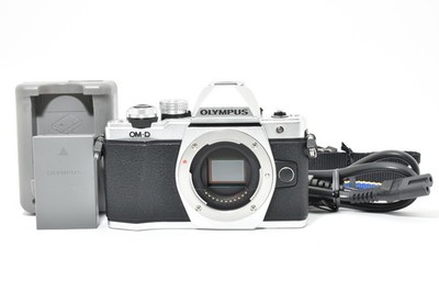 [Mint] OLYMPUS OM-D E-M5 Body Mirrorless Digital Camera From Japan