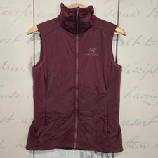 Arc'Teryx Atom LT Vest Womens Burgundy Size Large Lightweight Full Zip