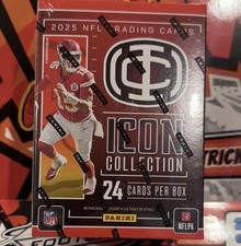 Panini 2025 NFL Icon Collection Patrick Mahomes II 24 Cards Memorabilia Auto