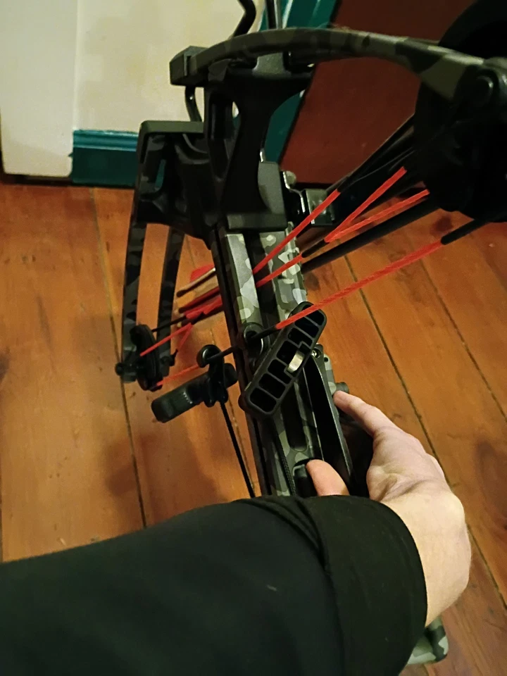 Flechas e alvo de besta Wicked Ridge - Imagem 2 de 4