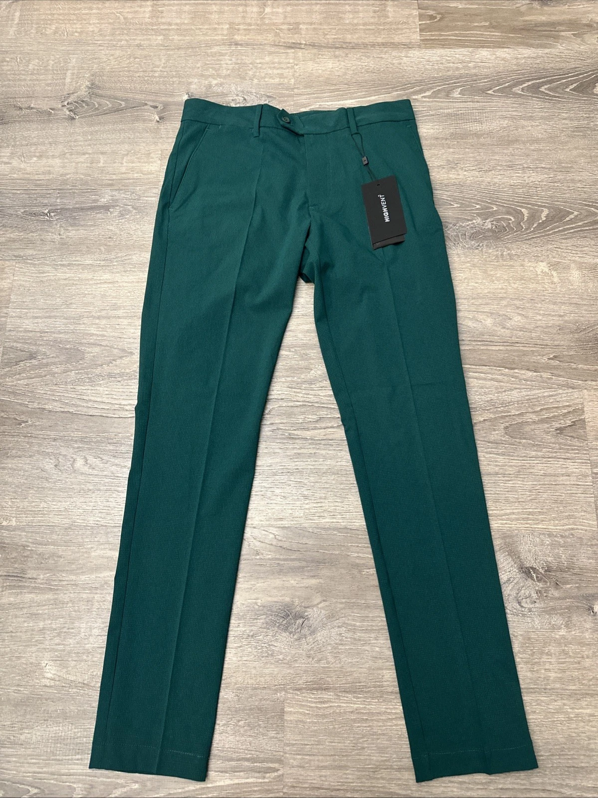 J. Lindeberg Men's 31x34 Rain Forest Green Athletic High Vent Chino Golf Pants