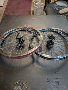 Roue Avant Alex Rims Supra BH 24x1.75 - 36 Trous - BMX/Kids - Noire