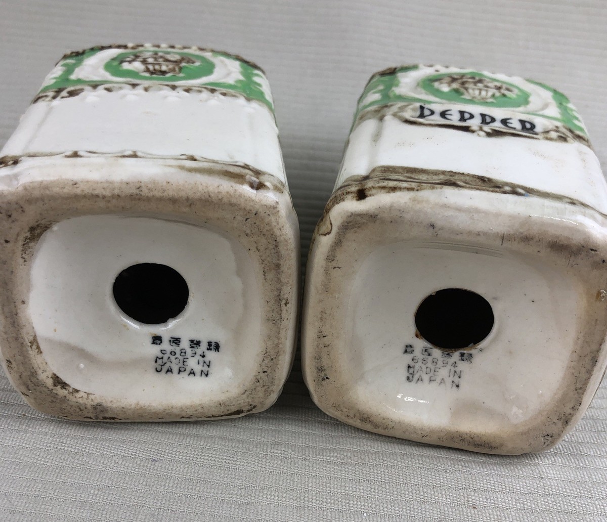 Antique Japan Moriyama Mori Machi 56894 1920's Salt & Pepper