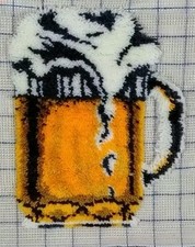 Beer Cerveza Suds Foam Mug Latch Hook Rug Wall Hanging  Completed 24" x 20" MCM